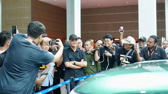 Ganjar Pranowo Menghadiri IIMS 2024