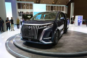 Mobil Listrik BYD Denza