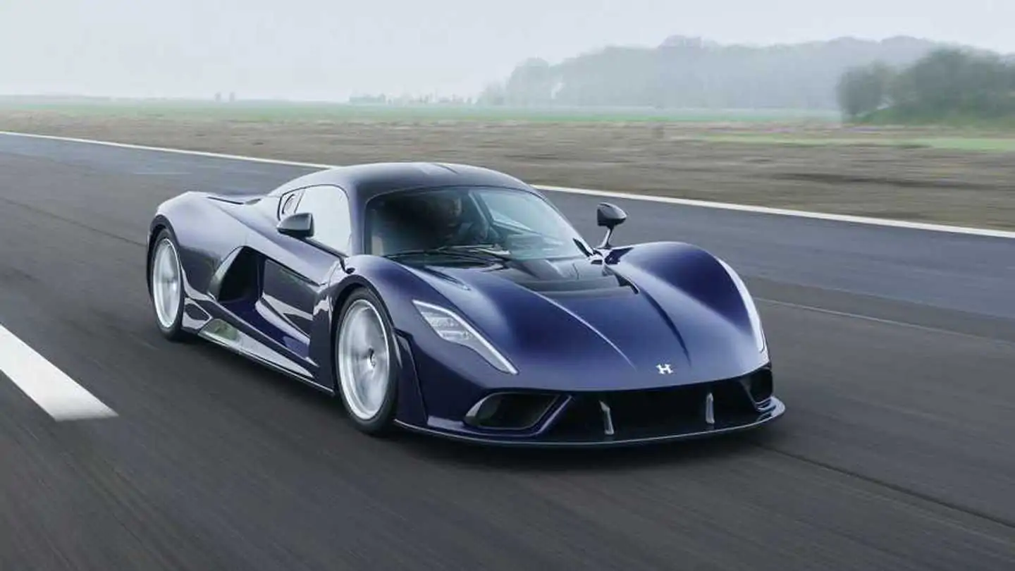Hennessey Venom F5 Kecelakaan pada Kecepatan 402 Km/Jam, Sopir Selamat