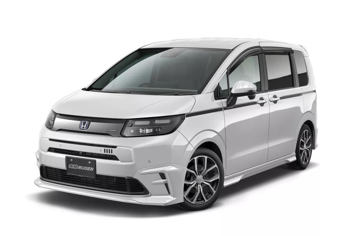 Mugen Dongkrak Tampilan Honda Freed Terbaru