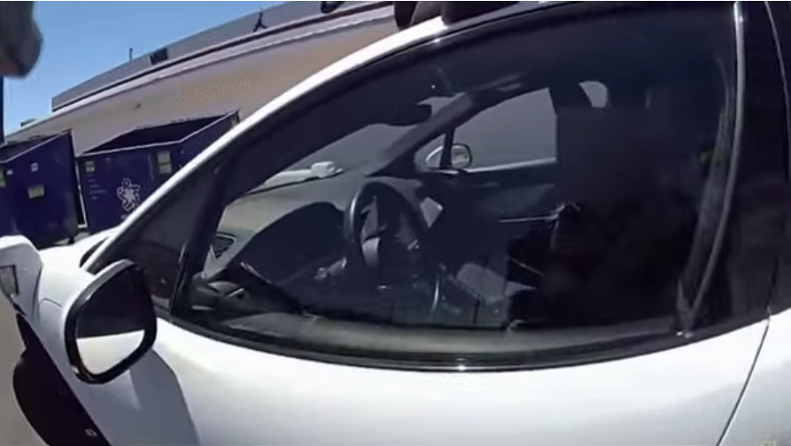 Mobil Autonomous Langgar Lalu Lintas, Siapa yang Ditilang Polisi?