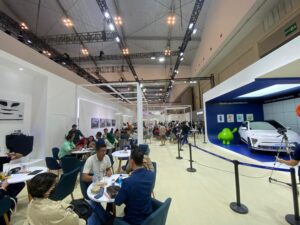 Suasana Area Belakang Booth Hyundai pada pukul 18.38 (25/7).