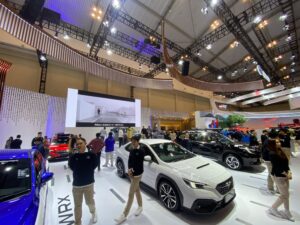 Suasana Booth Subaru pada pukul 18.51 (25/7)