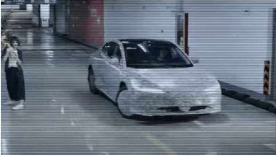 Mobil Listrik Ini Bisa Bergerak Seperti Kepiting, Parkir Paralel Jadi Mudah