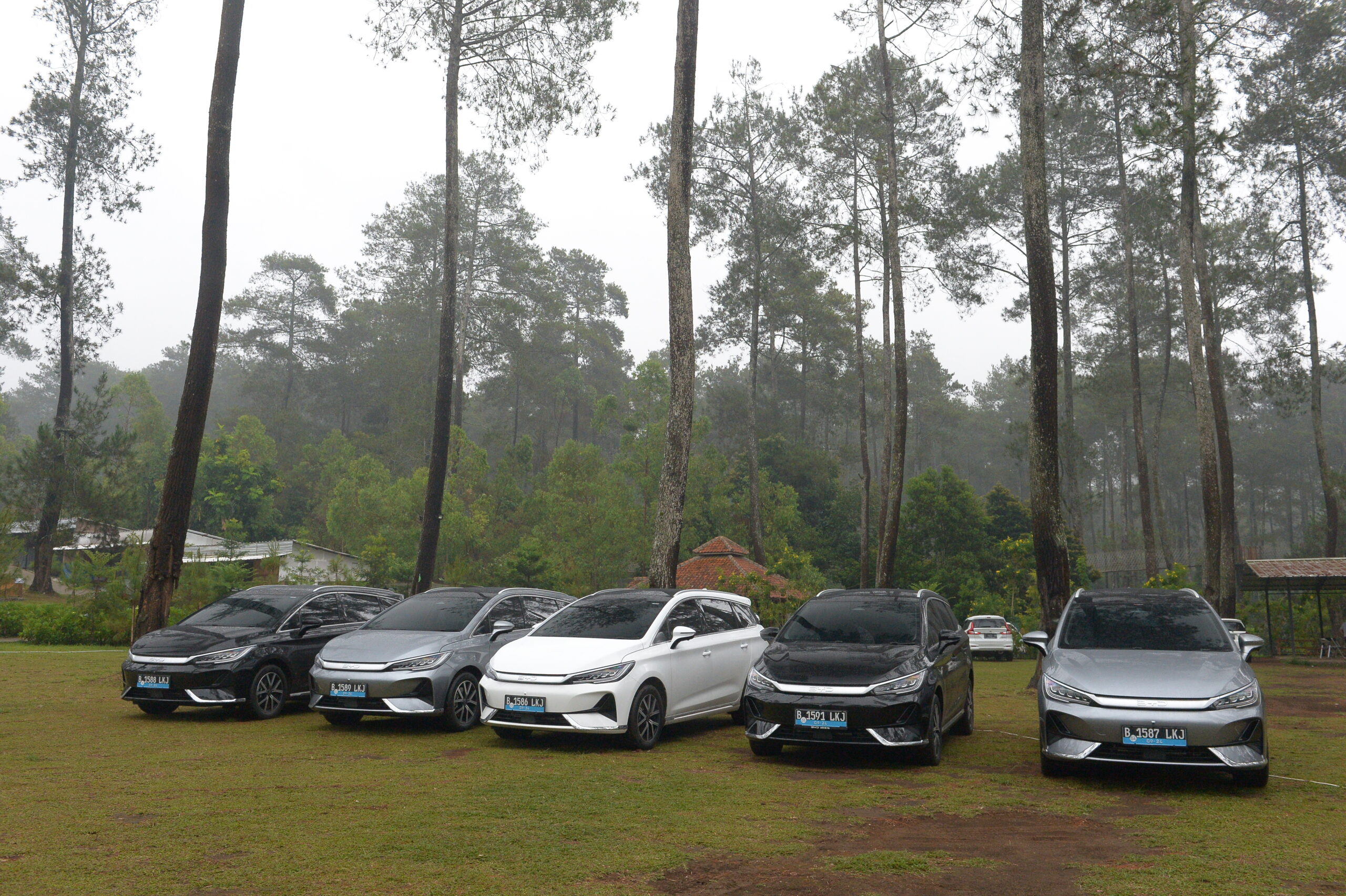 Menjajal Performa BYD M6 di Kota Bandung, Sesuai Ekspektasi?