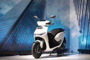 Motor Listrik Honda CUV e: