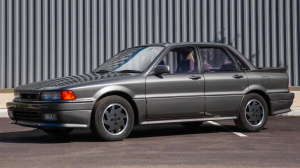 Langka dan Bersejarah, Inilah Mitsubishi Galant AMG yang Ikonik
