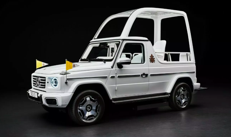 Mercedes Benz Berikan Popemobile G 580 EQ untuk Paus Fransiskus