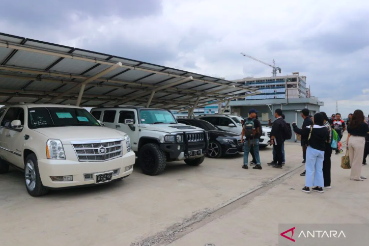 Daftar Mobil Mewah yang Dilelang KPK , Batas Akhir Penawaran 10 Desember 2024