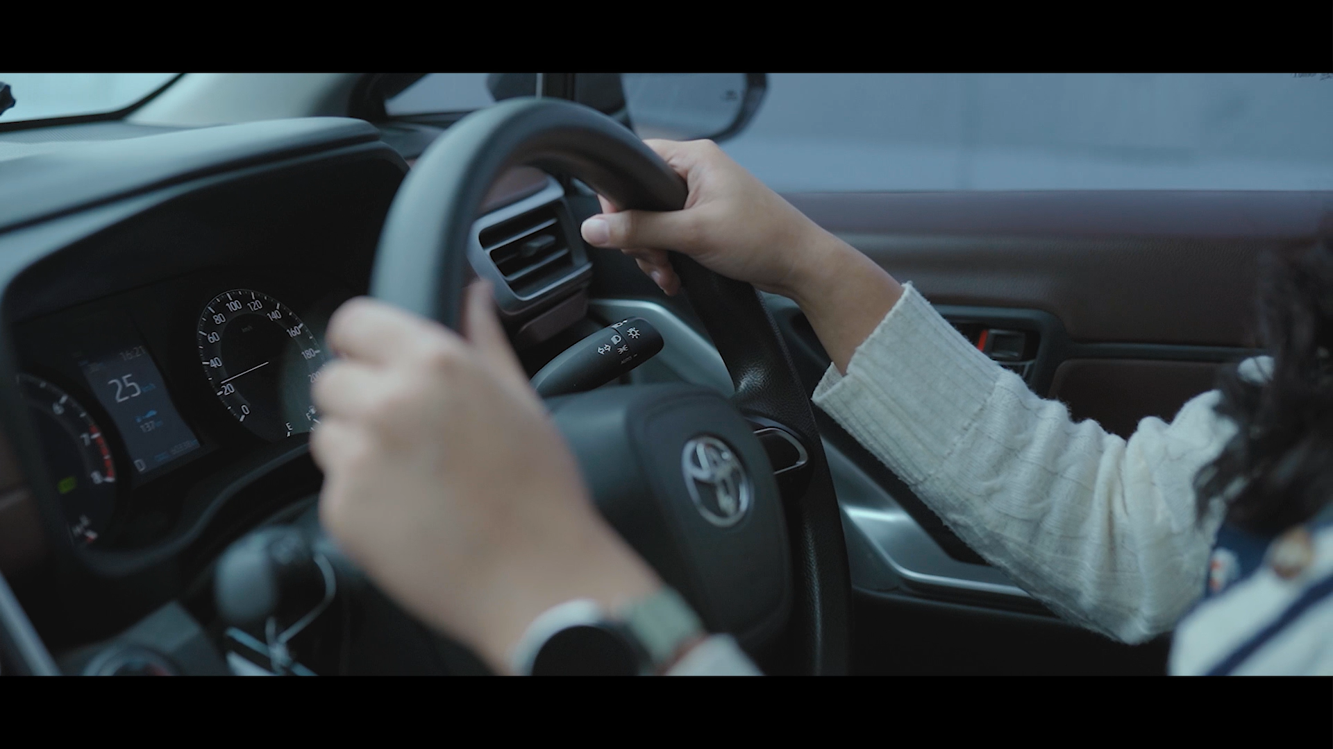 Pentingnya Defensive Driving di Momen Libur Nataru