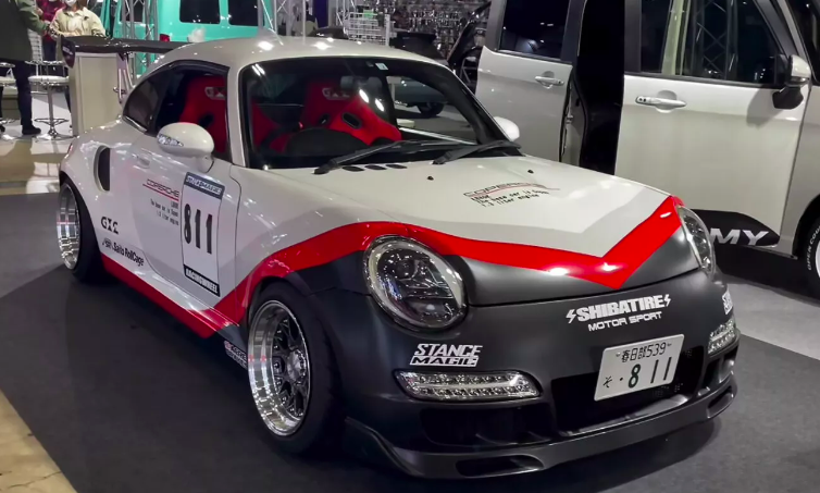 Daihatsu Copen Berubah Wujud Jadi Porsche Mungil
