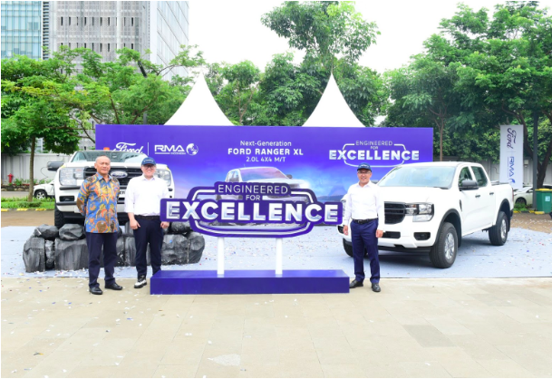 Next-Gen Ford Ranger XL 2.0L 4x4 Hadir untuk Bisnis di Medan Berat