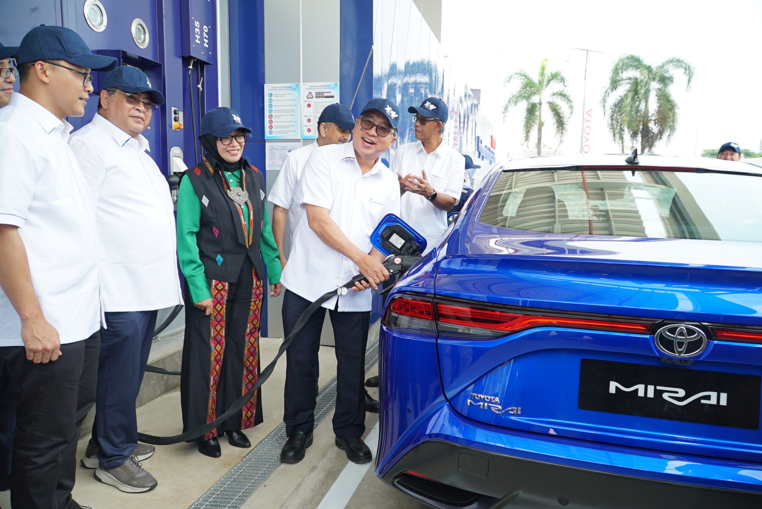 Toyota Indonesia Resmikan Fasilitas Hydrogen Refuelling Station di Karawang