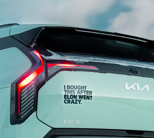 Kia Sindir Elon Musk, Strategi Pemasaran Berisiko atau Cerdas?